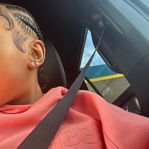 Meet your Posher, Wtf